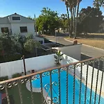 Casa Estrella 度假居 *